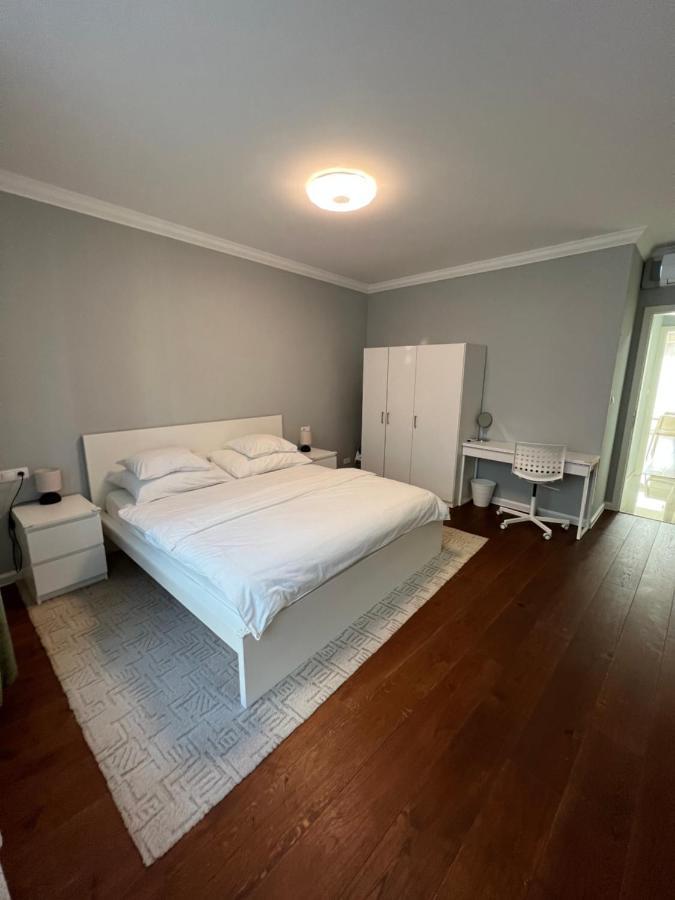 Apartmán The Dante - Family With Free Parking Praha